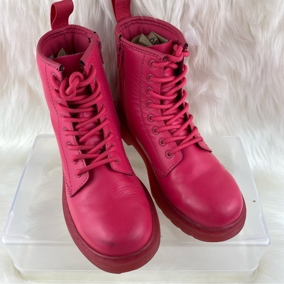 DR.MARTENS DELANEY BOOTS - Picture 1 of 8